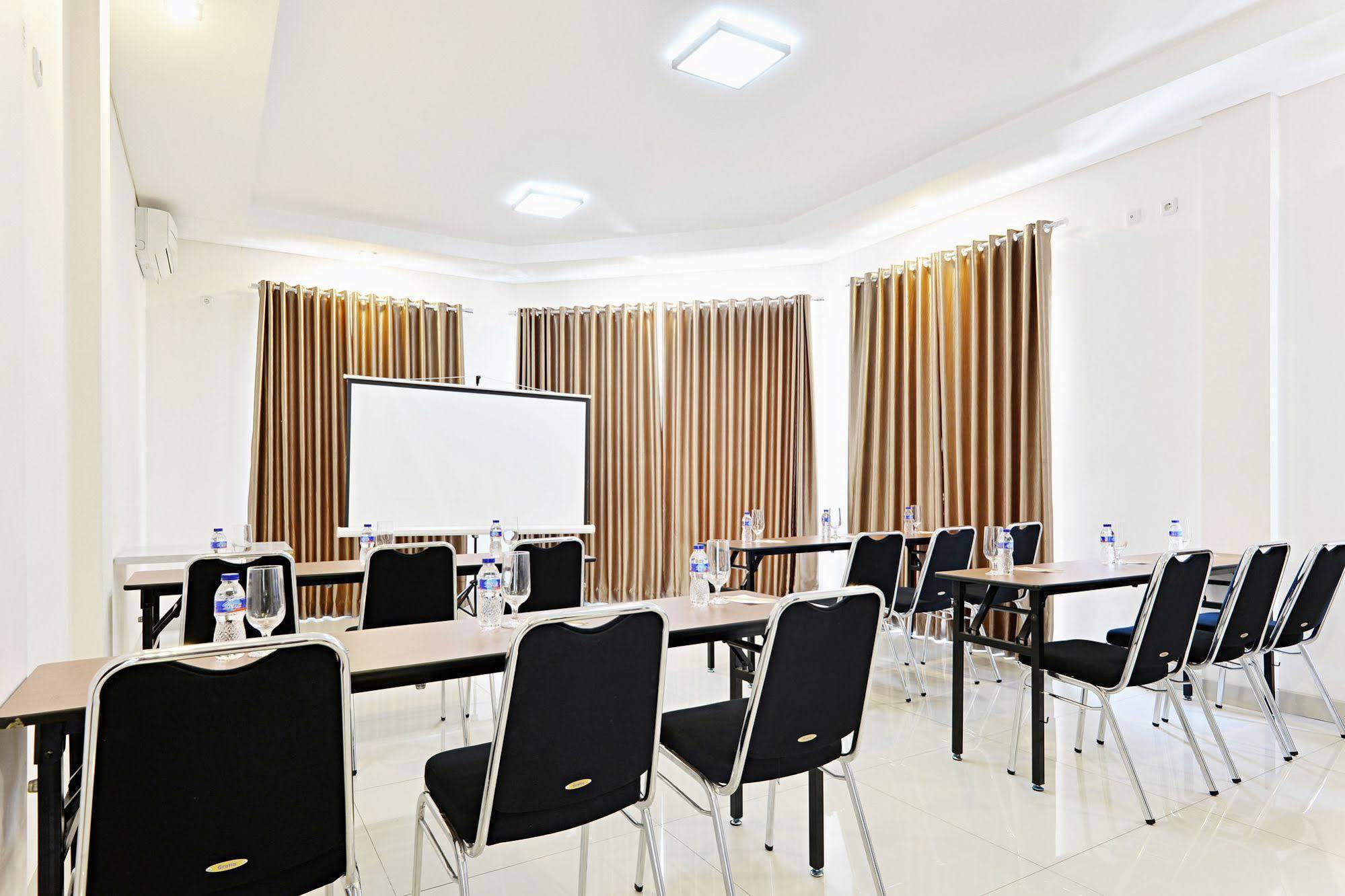 Zen Rooms Riau Natuna باندونج المظهر الخارجي الصورة