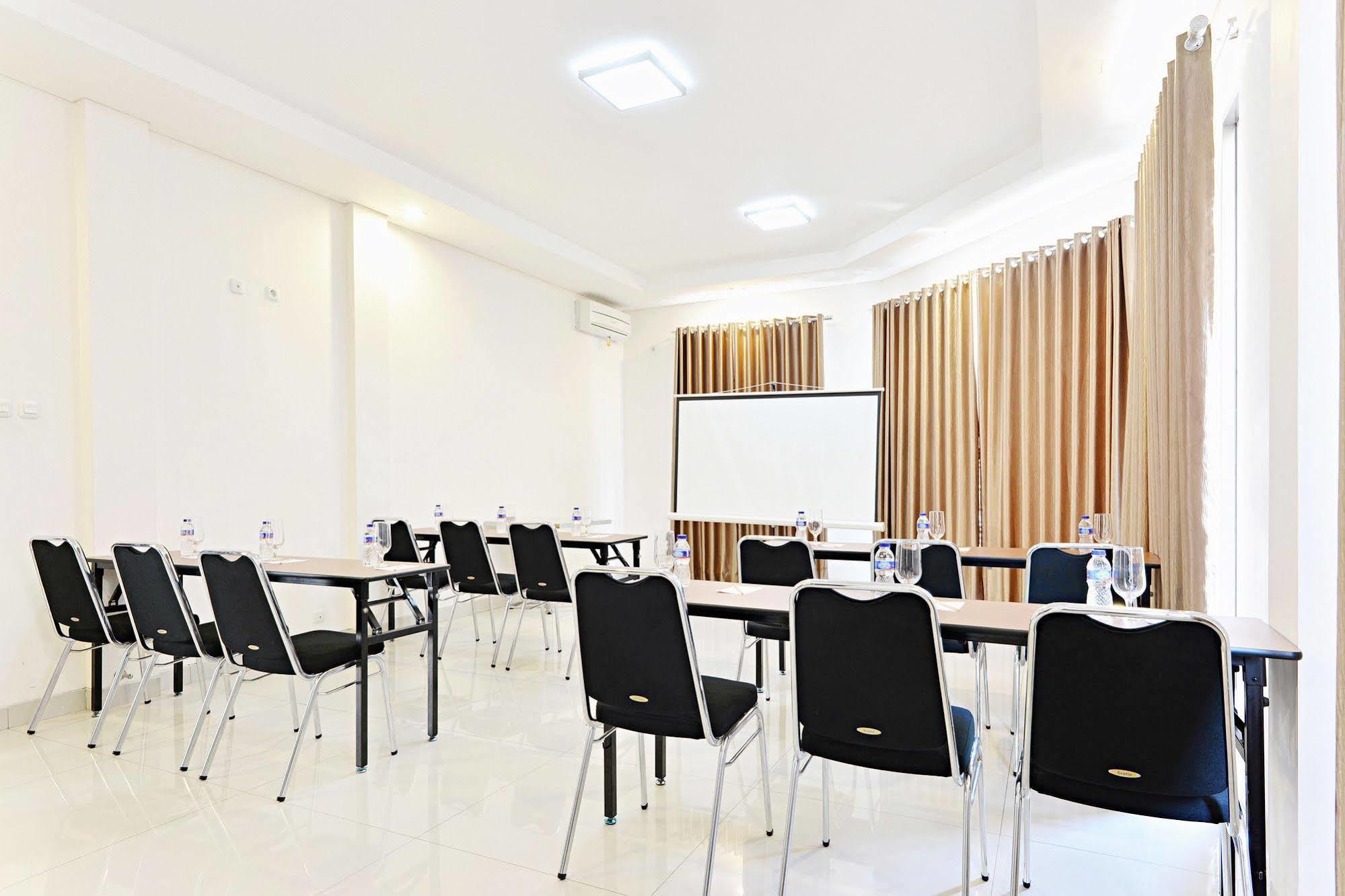Zen Rooms Riau Natuna باندونج المظهر الخارجي الصورة